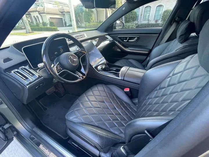 Used 2022 Mercedes-Benz S 580 4MATIC Sedan w/ Rear Seat Package image 12
