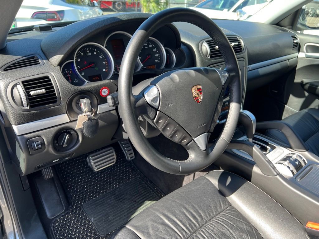 Used 2005 Porsche Cayenne S AWD/4WD image 14