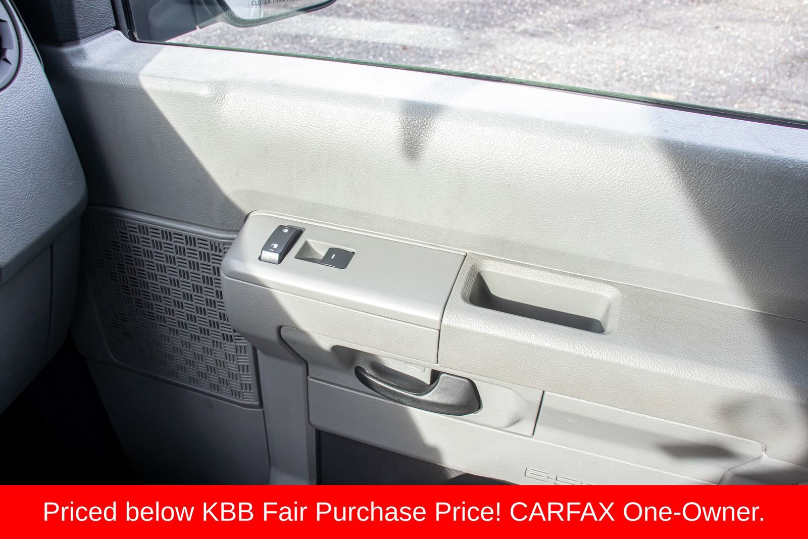 Used 2013 Ford E-350 and Econoline 350 Extended Super Duty w/ PWR Group image 22