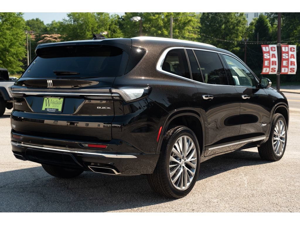 Used 2025 Buick Enclave Avenir w/ Super Cruise Package FWD image 8