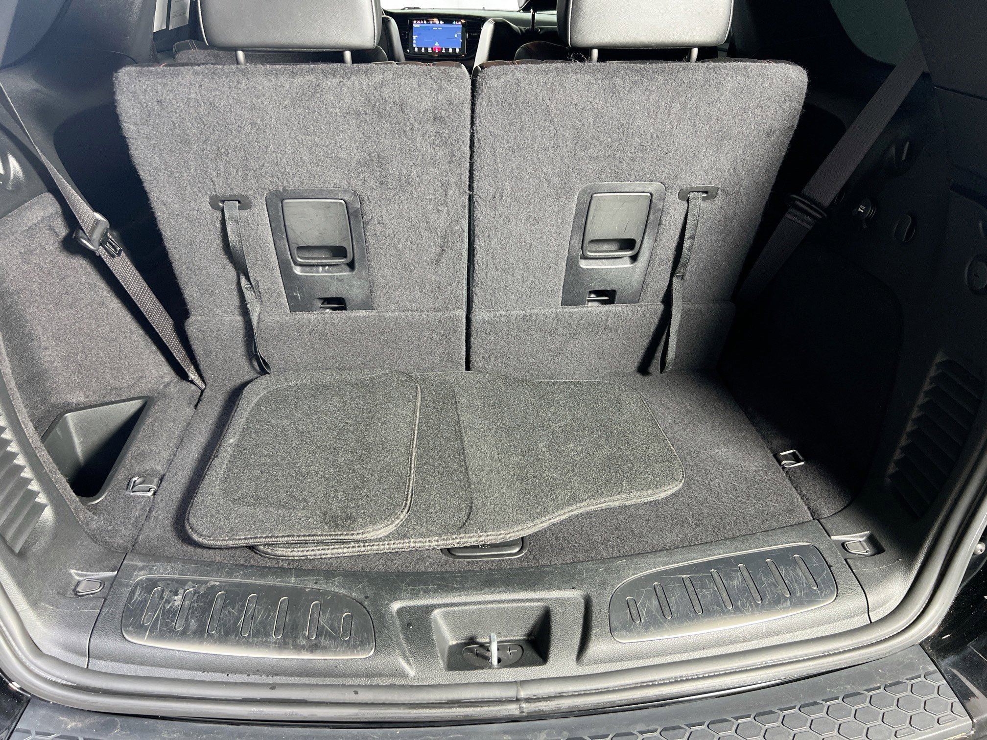 Used 2022 Dodge Durango R/T image 28