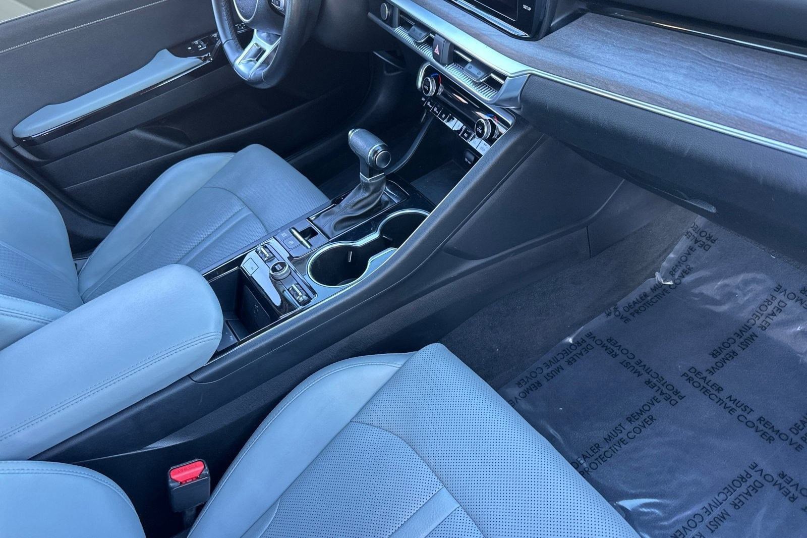 Used 2022 Kia K5 EX image 32