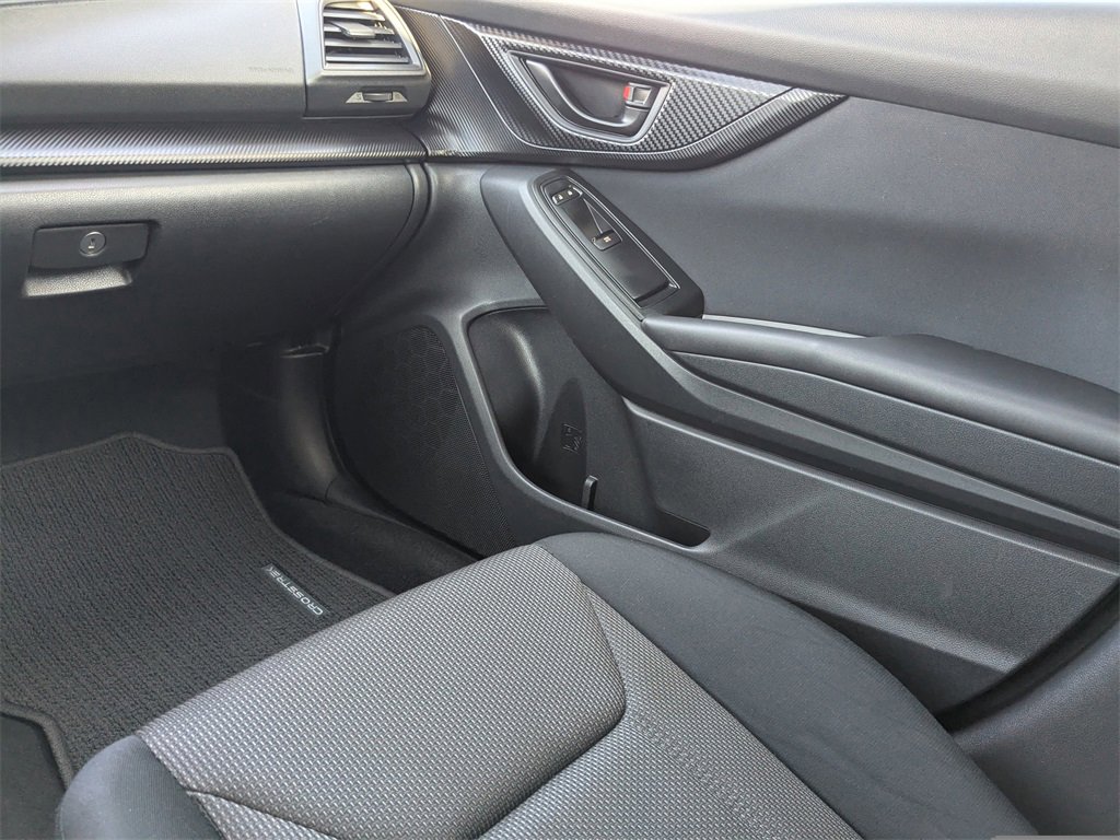 Used 2019 Subaru Crosstrek 2.0i w/ Eyesight System image 8