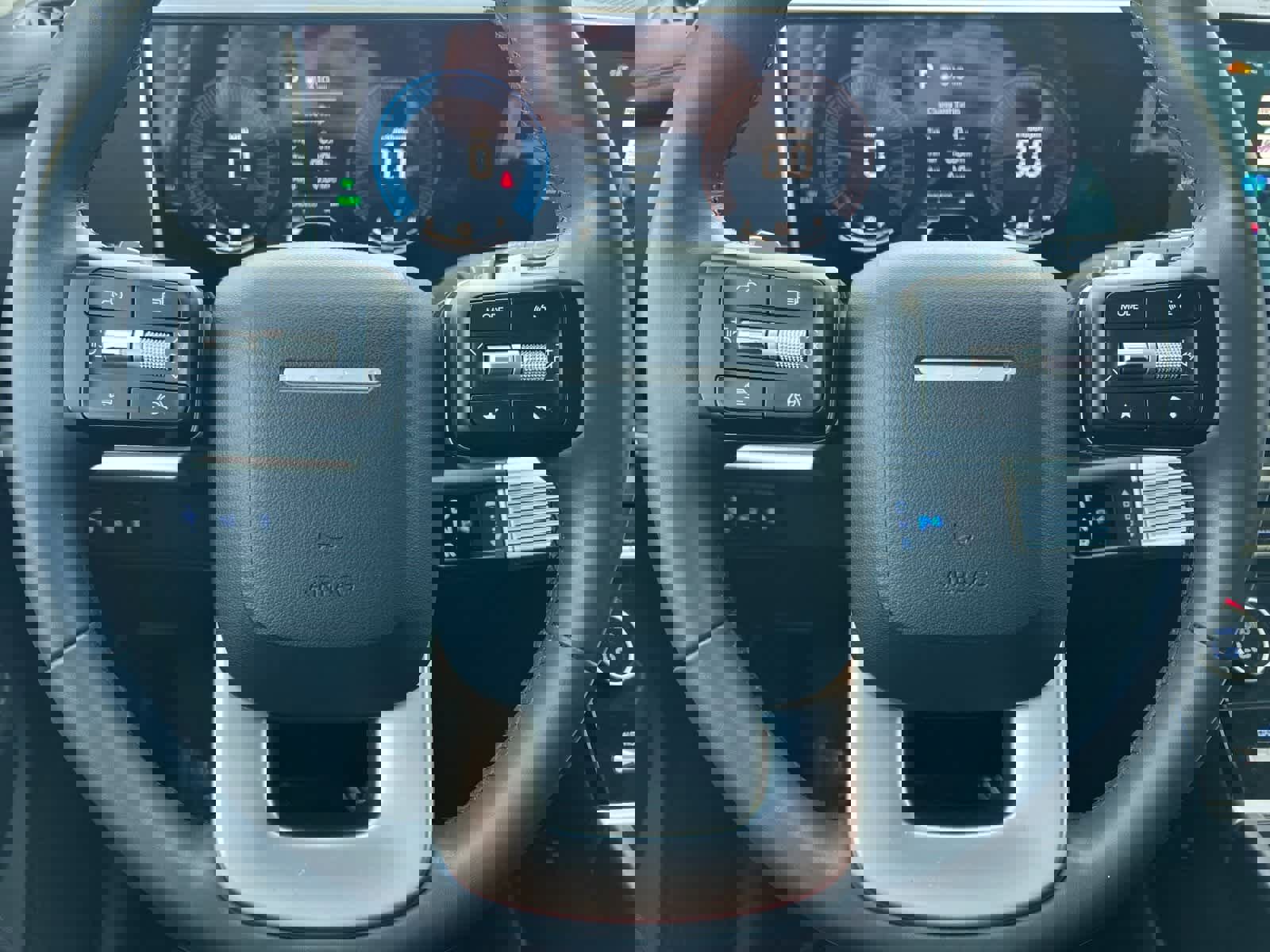 Certified 2025 Hyundai Santa Fe SEL image 24