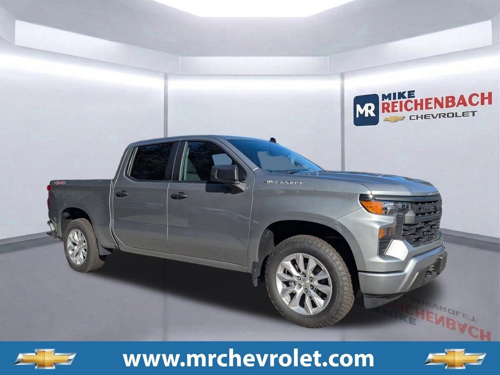 New 2025 Chevrolet Silverado 1500 Custom image 1