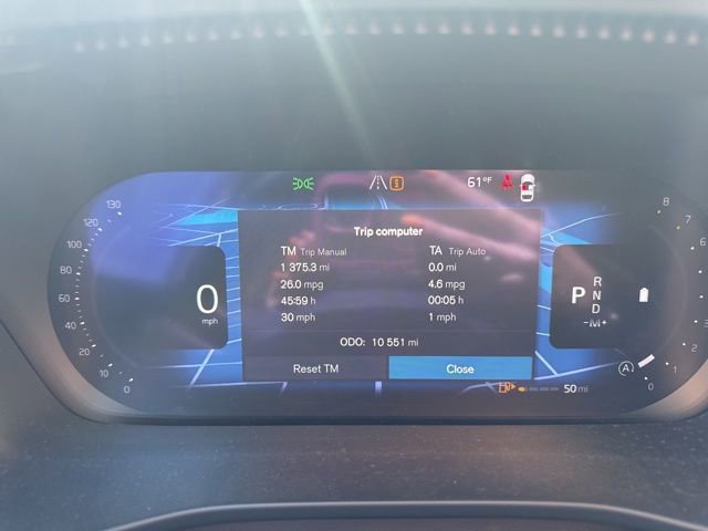 Certified 2025 Volvo XC40 B5 Core image 22