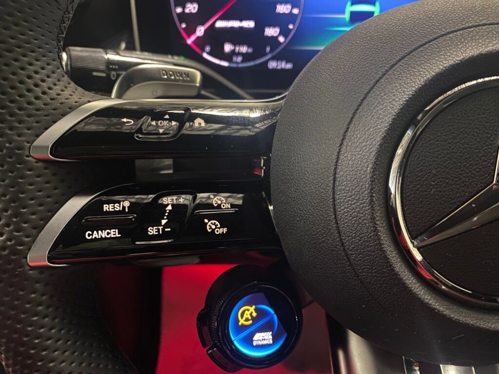 Certified 2025 Mercedes-Benz GLC 43 AMG 4MATIC Coupe image 9