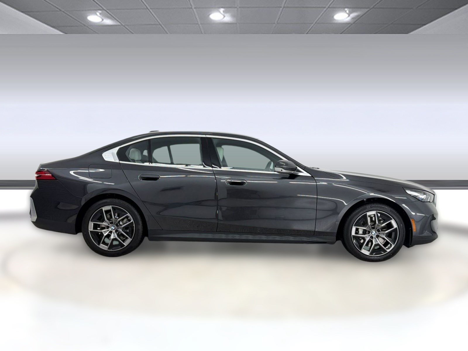 New 2026 BMW 530i w/ Premium Package RWD image 8