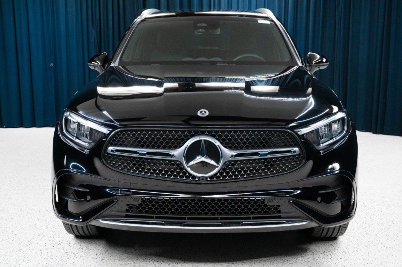 Certified 2026 Mercedes-Benz GLC 300 4MATIC image 2