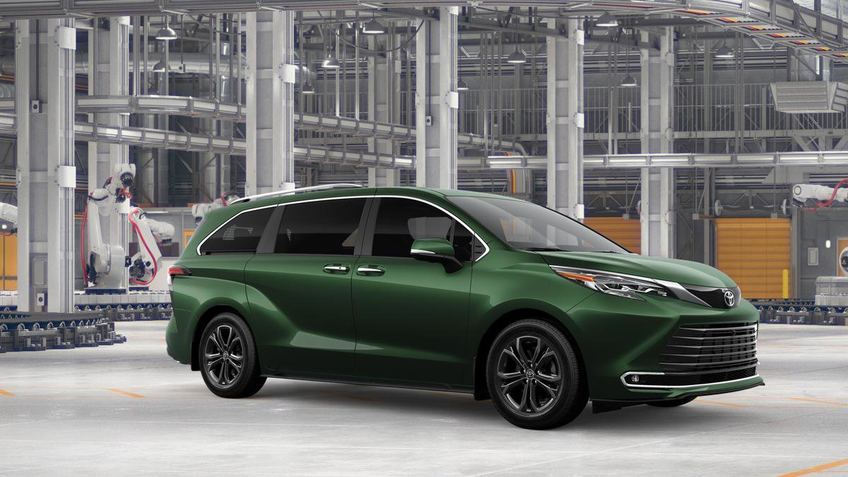 New 2026 Toyota Sienna Platinum AWD/4WD image 14