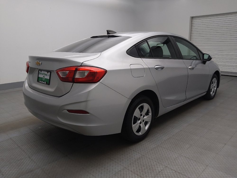 Used 2019 Chevrolet Cruze LS FWD image 9