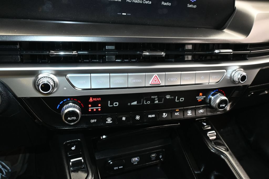 Used 2023 Kia Telluride S AWD/4WD image 21