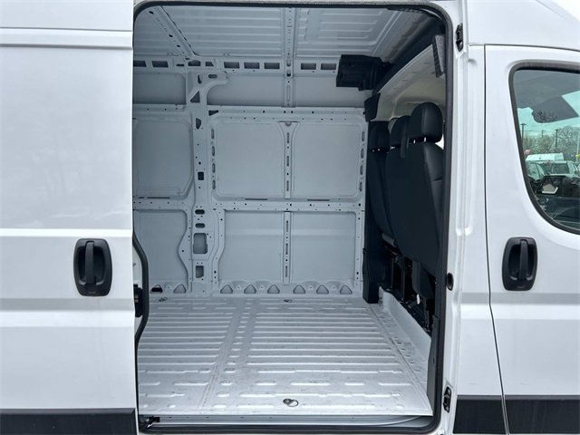 New 2025 RAM ProMaster 2500 w/ Power Group image 3