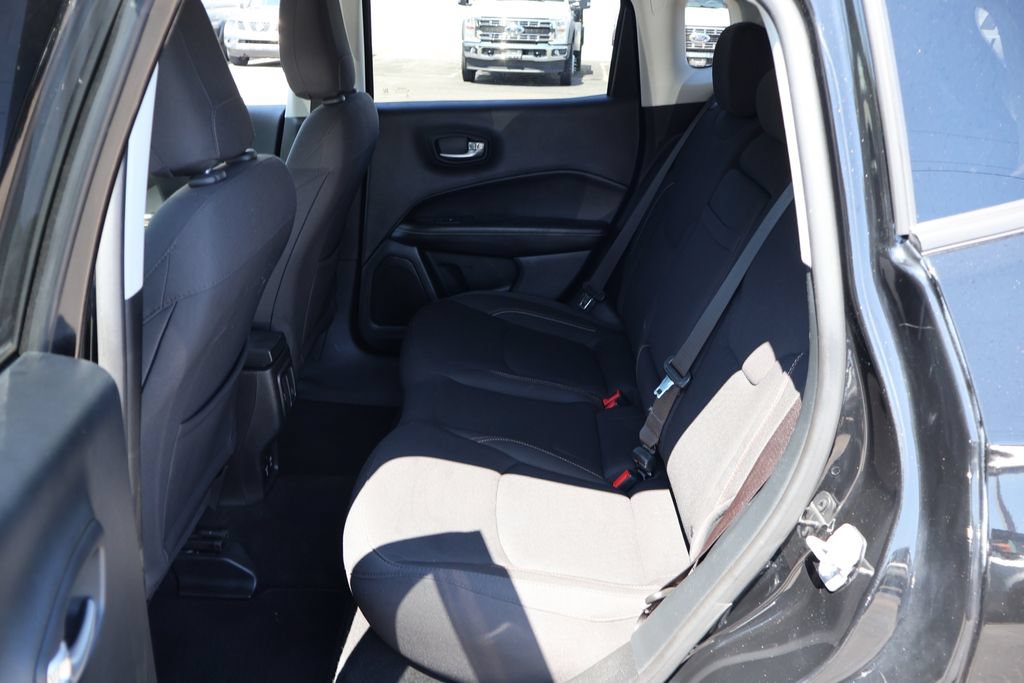 Used 2019 Jeep Compass Sport FWD image 18