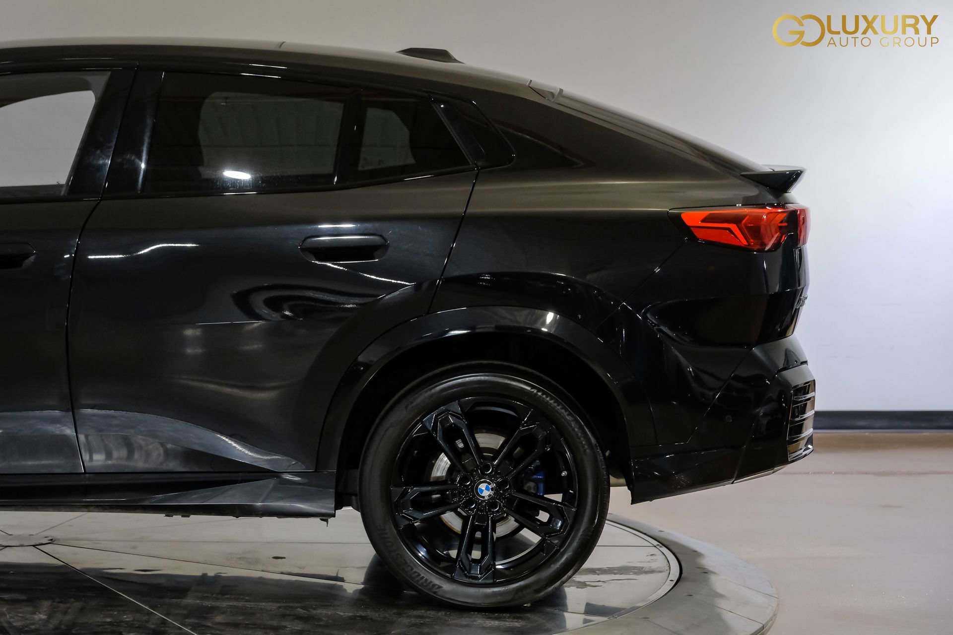 Used 2025 BMW X2 xDrive28i image 12