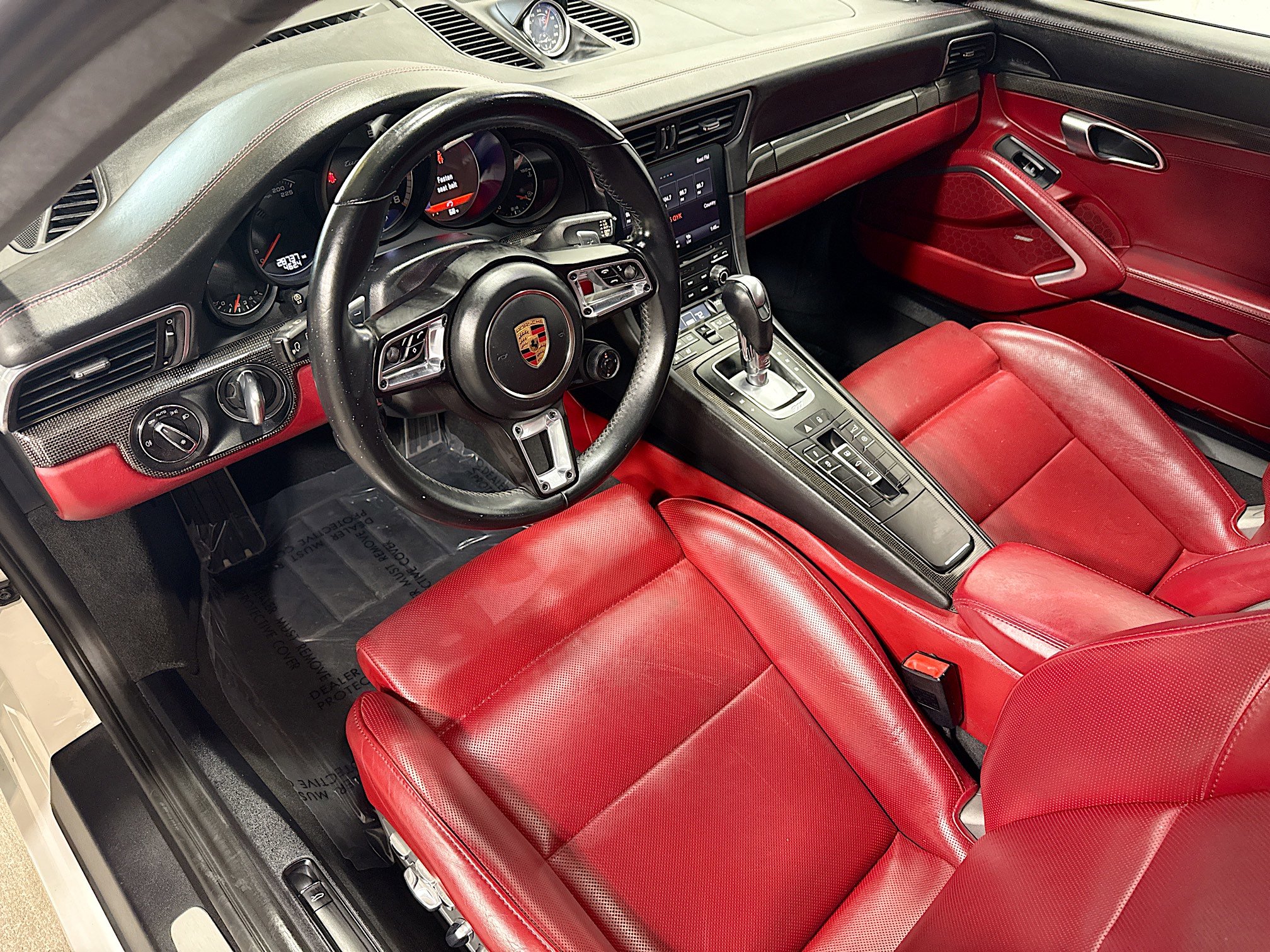 Certified 2017 Porsche 911 Turbo image 4