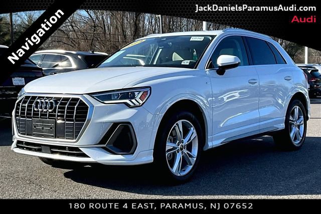 Used 2024 Audi Q3 2.0T Premium Plus