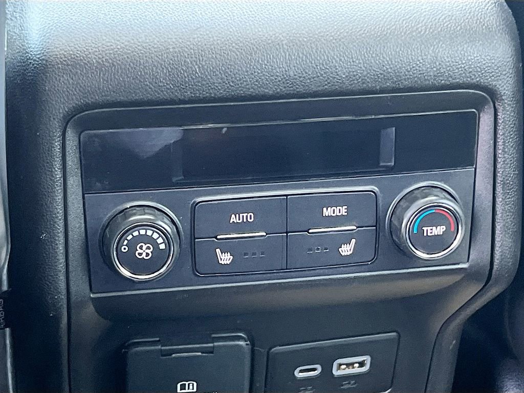 Used 2023 GMC Acadia AT4 w/ Technology Package AWD/4WD image 27