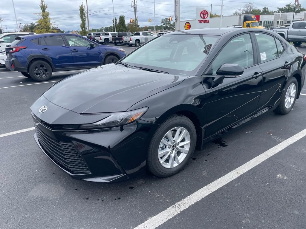 New 2026 Toyota Camry LE image 2