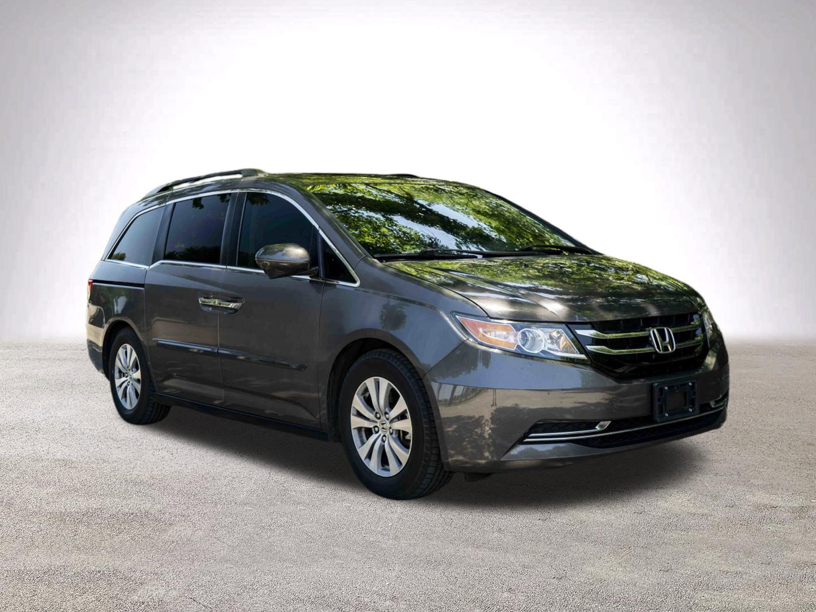 Used 2016 Honda Odyssey EX-L image 2
