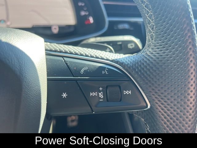 Used 2022 Audi SQ8 Prestige w/ Prestige Package image 17