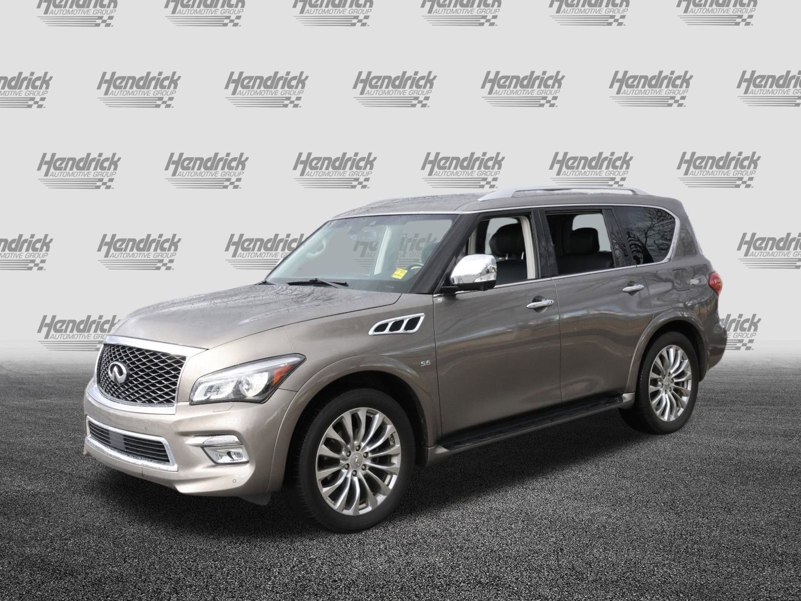 Used 2017 INFINITI QX80 2WD w/ Deluxe Technology Package image 5