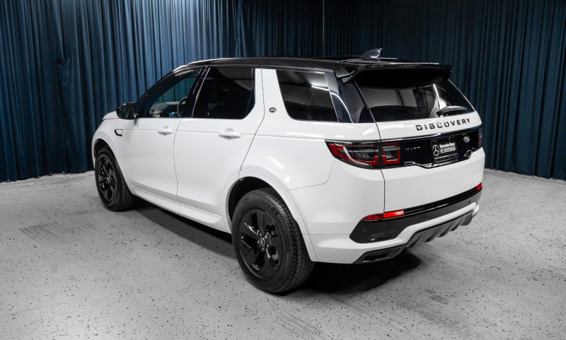 Used 2023 Land Rover Discovery Sport S R-Dynamic image 6