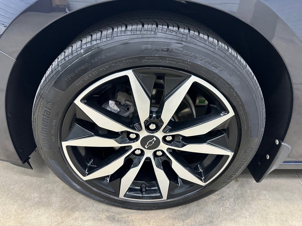 Used 2022 Chevrolet Malibu RS image 33