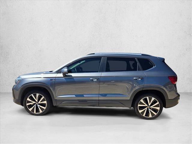 Used 2023 Volkswagen Taos SE FWD image 9