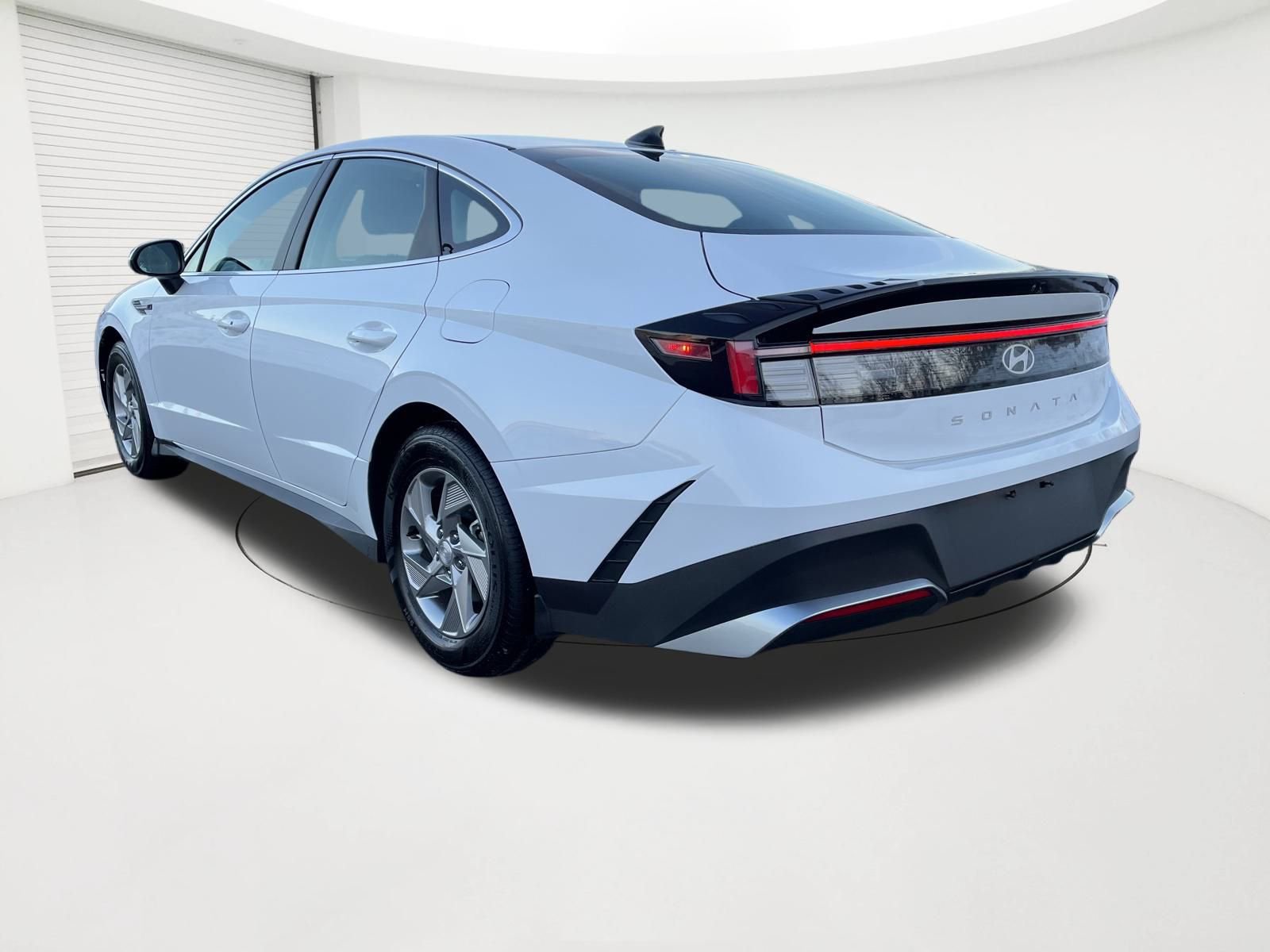 Certified 2025 Hyundai Sonata SE image 5