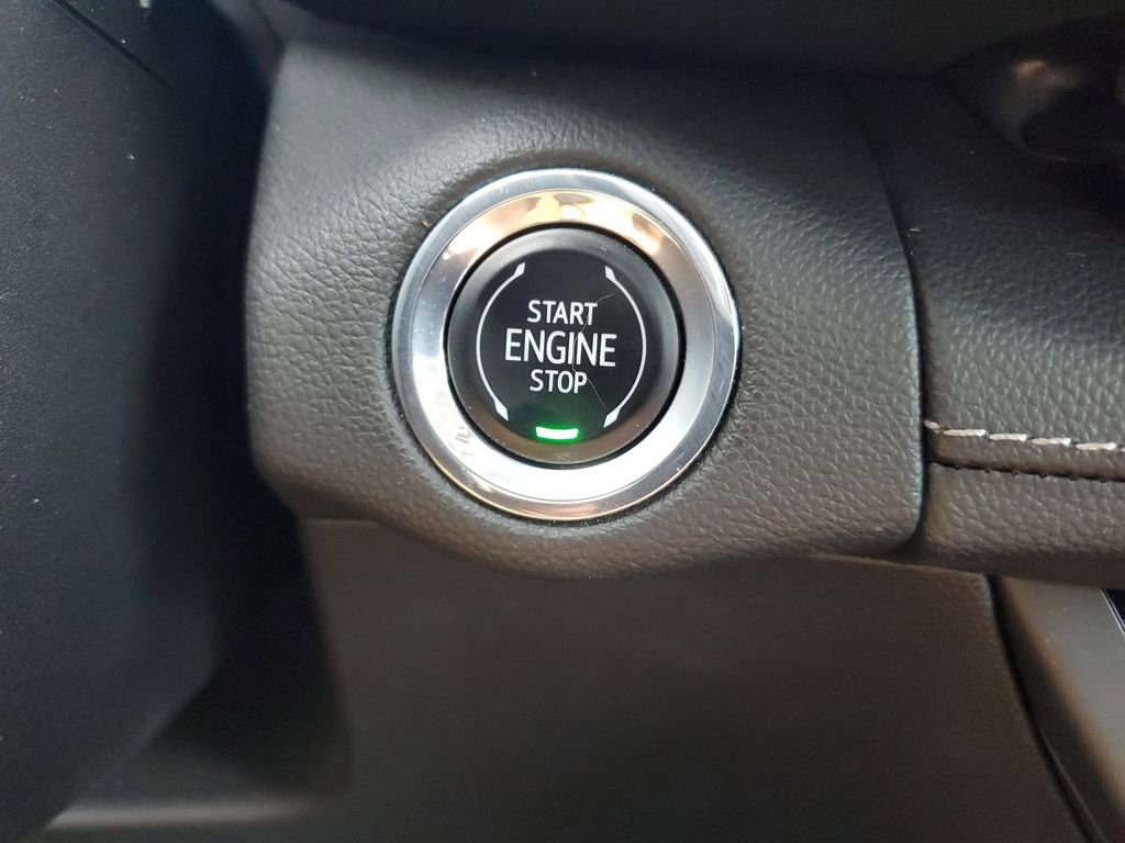 Used 2023 Buick Envision Avenir FWD image 24