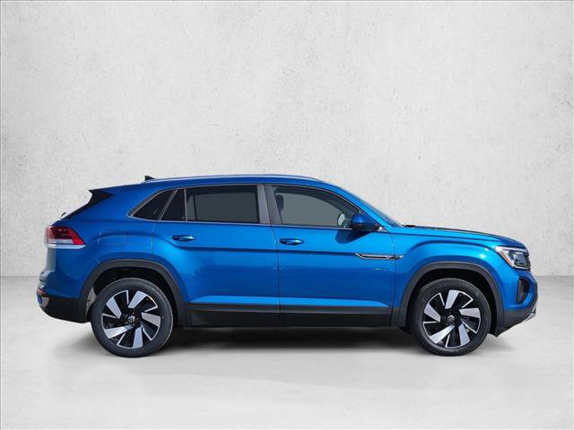 Used 2024 Volkswagen Atlas Cross Sport SE FWD video 4