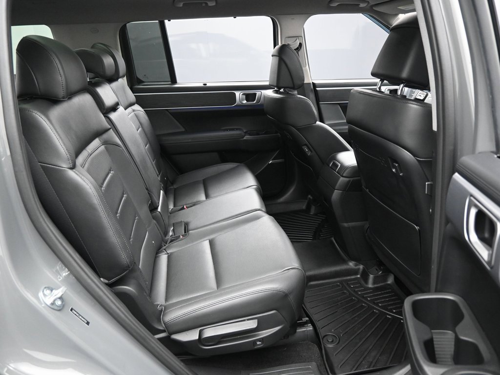 Used 2024 Hyundai Santa Fe Limited image 36