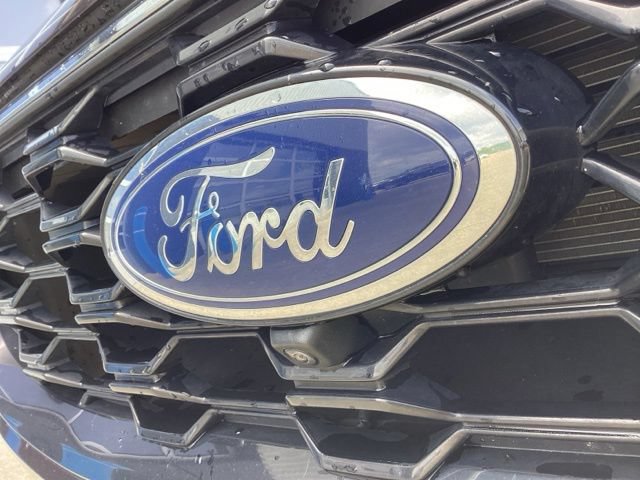 Used 2023 Ford Escape ST-Line Select w/ Tech Pack #2 AWD/4WD image 4