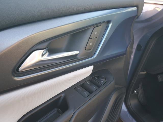 New 2026 Chevrolet Equinox EV LT image 7