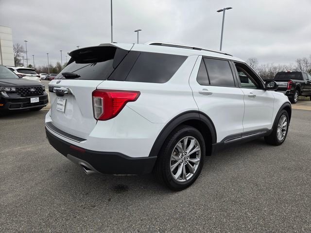 Used 2024 Ford Explorer Limited image 12