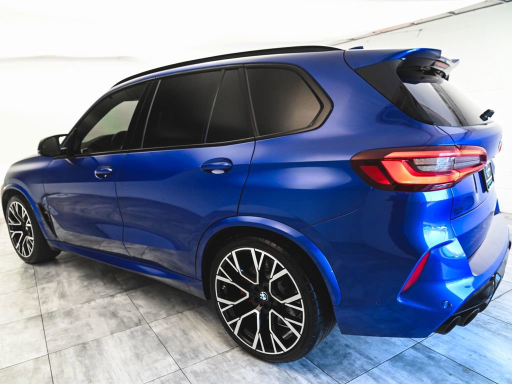 Used 2022 BMW X5 M AWD/4WD image 4