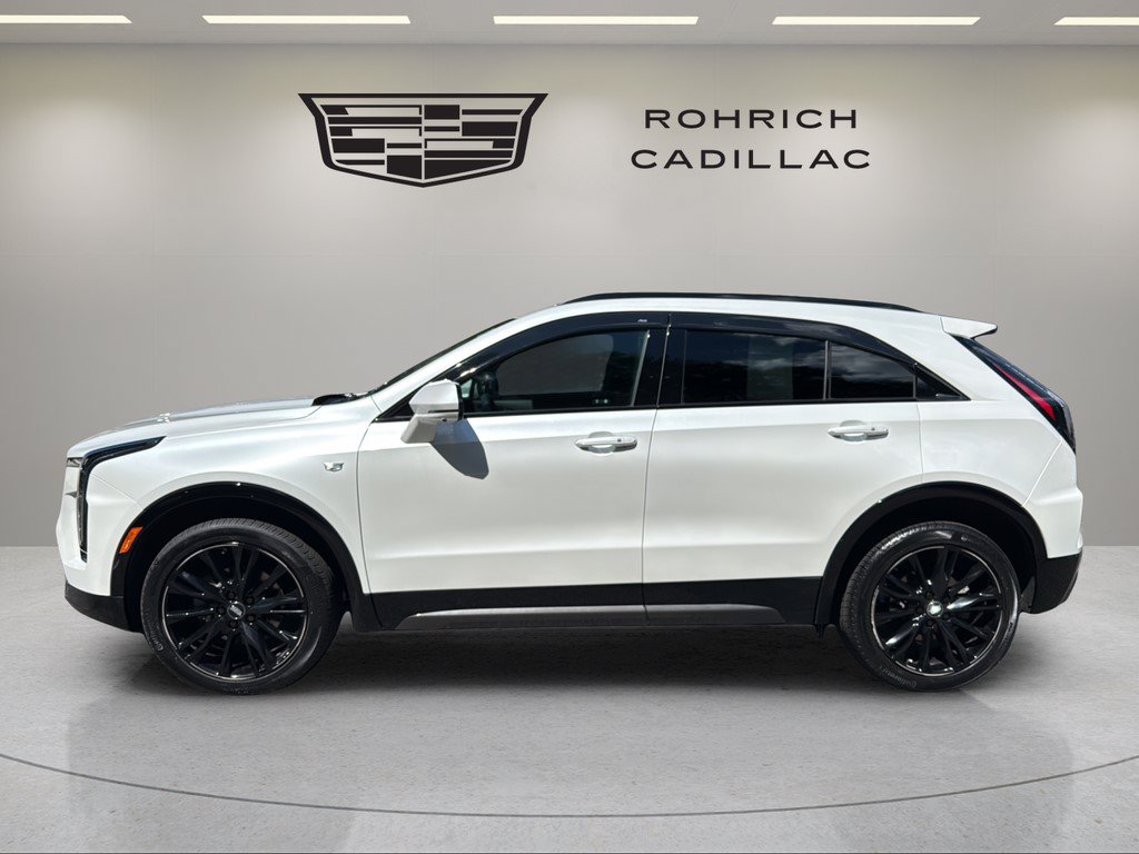 Certified 2025 Cadillac XT4 Sport w/ LPO, Onyx Lite Package AWD/4WD image 7