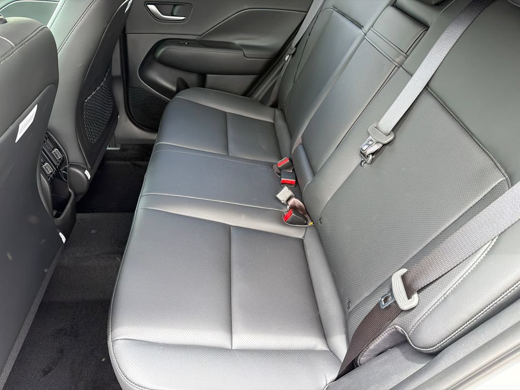 New 2026 Hyundai Kona Limited FWD image 19
