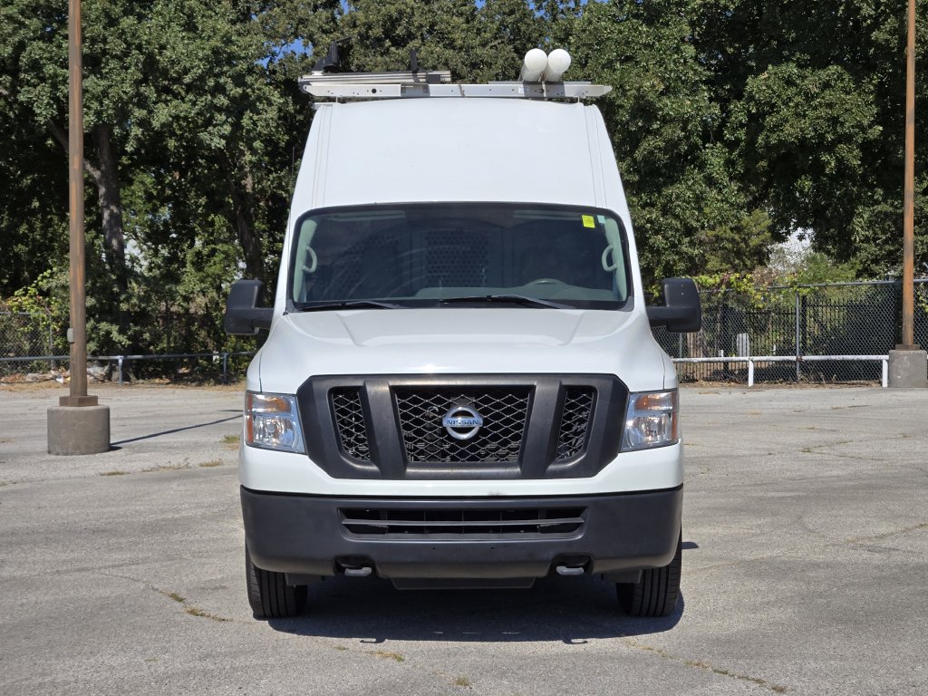 Used 2020 Nissan NV 2500 SV RWD image 2