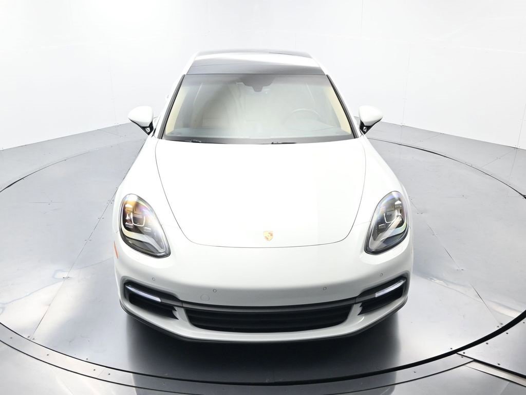 Used 2018 Porsche Panamera 4 image 44