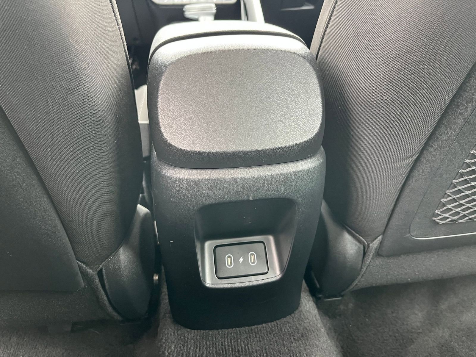 Used 2025 Hyundai Elantra SEL image 22