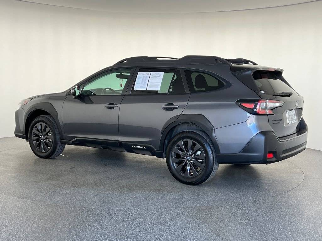 Certified 2025 Subaru Outback Onyx Edition AWD/4WD image 4