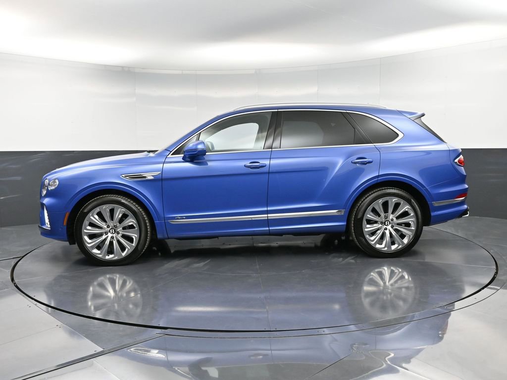 Used 2025 Bentley Bentayga AWD/4WD image 2