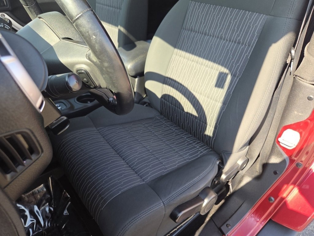 Used 2012 Jeep Wrangler Sahara w/ Connectivity Group image 5