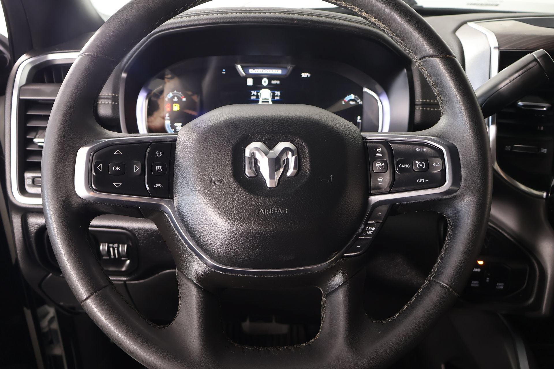 Used 2026 RAM 3500 Laramie w/ Sport Appearance Package AWD/4WD image 3