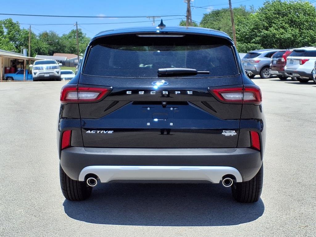 New 2025 Ford Escape Active FWD image 5