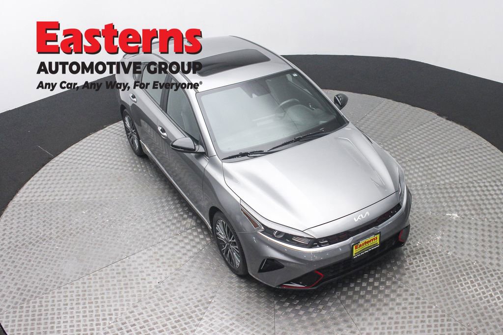 Used 2022 Kia Forte GT-Line w/ GT-Line Premium Package image 3