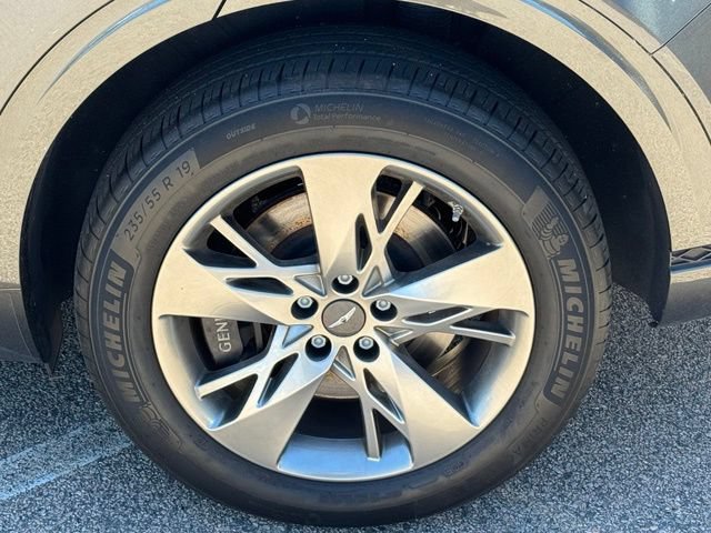 Used 2024 Genesis GV70 3.5T Sport AWD/4WD image 6