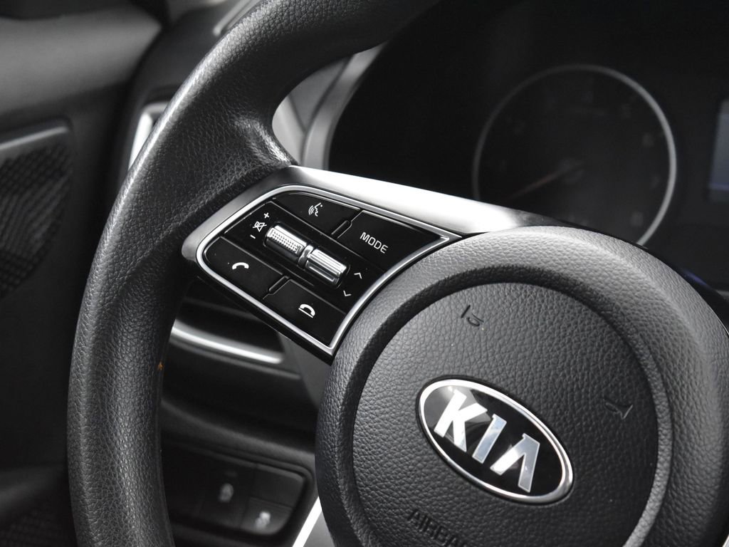 Used 2021 Kia Seltos LX image 19